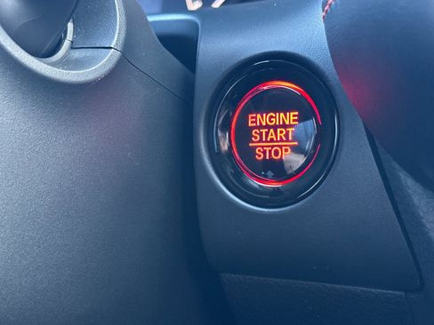 Certified 2026 Honda HR-V Sport image 26