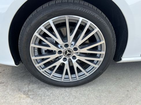 Used 2025 Mercedes-Benz CLA 250 image 13