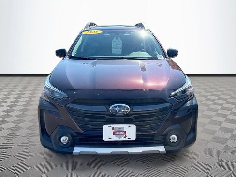 Certified 2025 Subaru Outback Limited AWD/4WD image 2