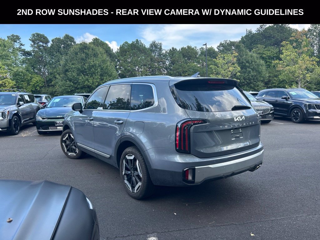 Used 2024 Kia Telluride EX w/ EX Captain's Chair Package AWD/4WD image 3
