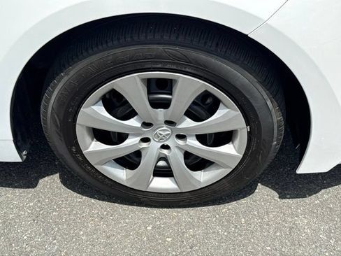 Used 2024 Toyota Corolla LE FWD image 26