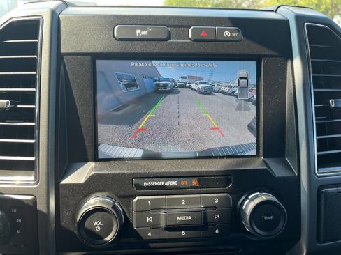 Used 2018 Ford F150 XLT w/ Equipment Group 302A Luxury image 12