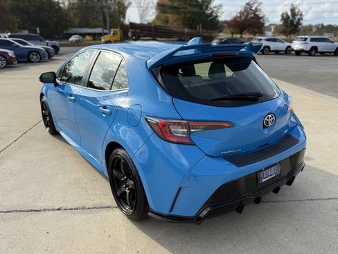 Used 2019 Toyota Corolla XSE image 3