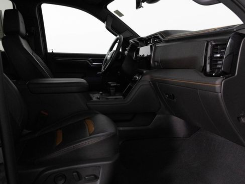 Certified 2024 GMC Sierra 1500 AT4 w/ Technology Package image 37