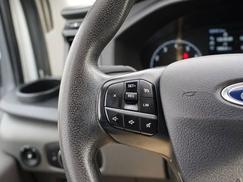 Used 2023 Ford Transit 250 Medium Roof AWD image 31