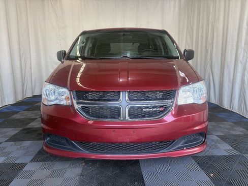 Used 2016 Dodge Grand Caravan w/ Climate Group FWD image 4