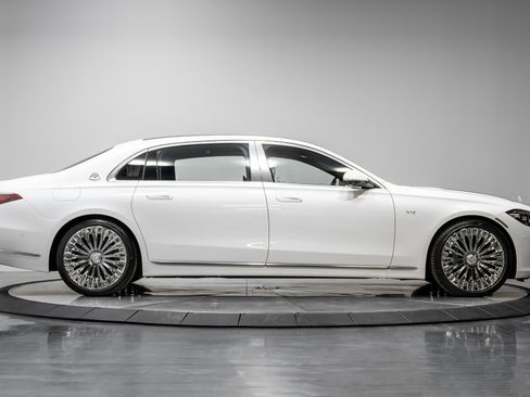 Used 2024 Mercedes-Benz Maybach S 680 4MATIC image 15
