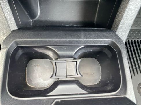 Used 2023 Toyota Tacoma SR image 23