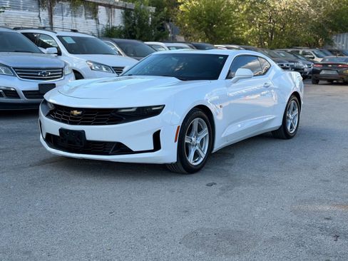 Used 2019 Chevrolet Camaro LT image 5