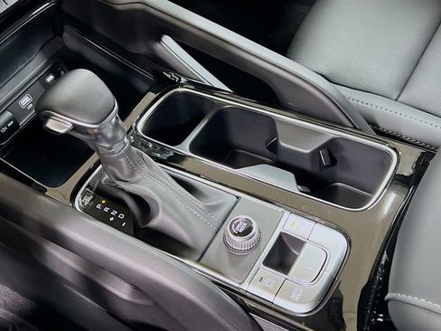 New 2025 Kia Telluride S image 17