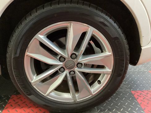Used 2016 Audi Q3 2.0T Premium Plus AWD/4WD image 5