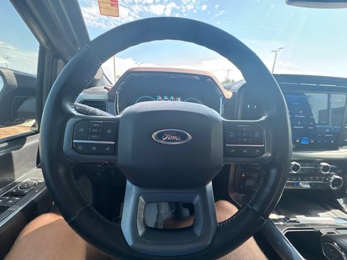 Used 2023 Ford F150 Lariat AWD/4WD image 23