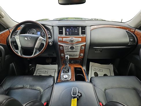 Used 2019 INFINITI QX80 Luxe w/ All-Season Package RWD image 10