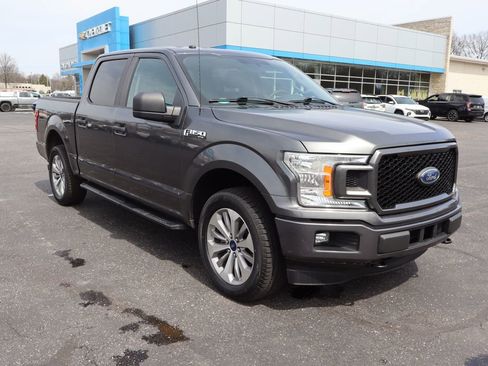 Used 2018 Ford F150 XL w/ Equipment Group 101A Mid image 2