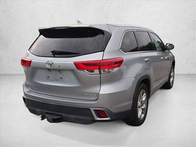 Used 2018 Toyota Highlander Limited AWD/4WD image 5