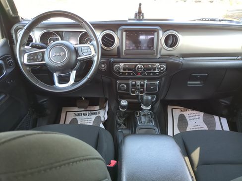 Used 2020 Jeep Gladiator Overland w/ Safety Group image 13