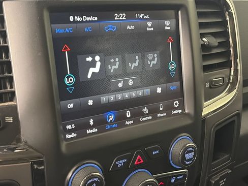 Used 2018 RAM 2500 Big Horn w/ Sport Appearance Group AWD/4WD image 19
