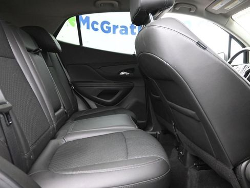 Used 2022 Buick Encore Preferred w/ Safety Package image 9