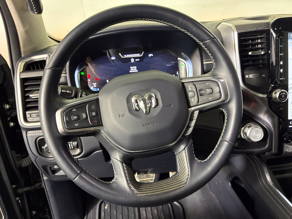 Used 2023 RAM 1500 Limited AWD/4WD image 15