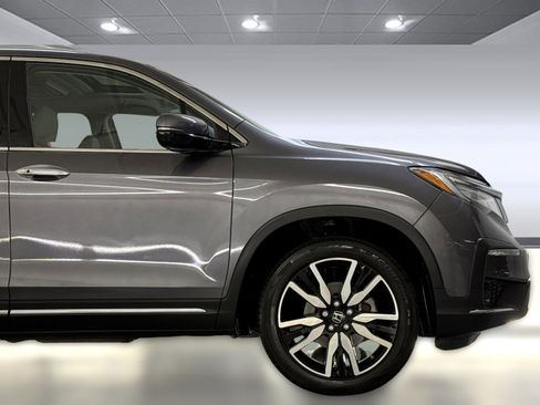 Used 2019 Honda Pilot Touring image 35