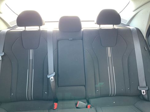 Used 2025 Hyundai Elantra SEL image 38