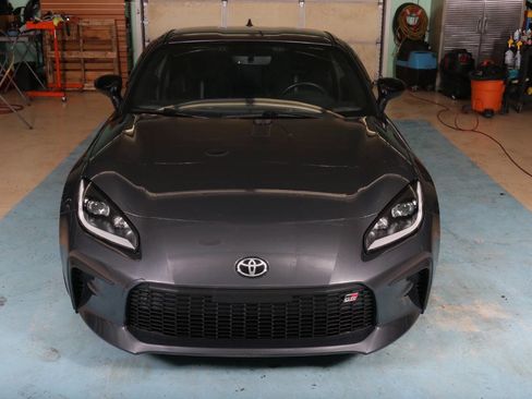 Used 2022 Toyota GR86 Premium image 10