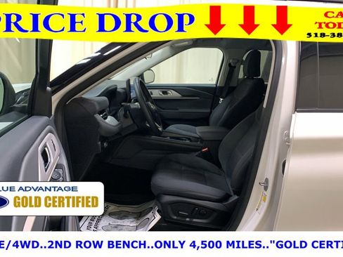 Certified 2025 Ford Explorer Active image 32