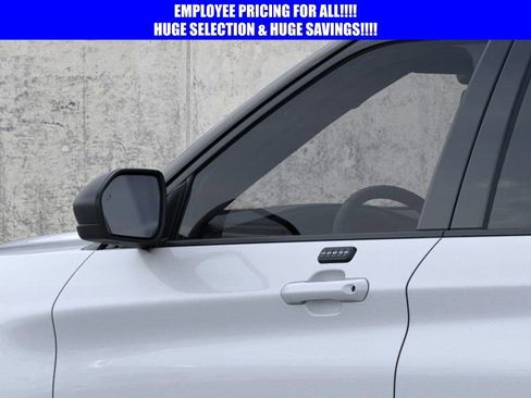 New 2026 Ford Explorer Active w/ Active Comfort Package AWD/4WD image 20