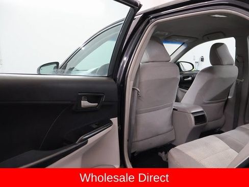 Used 2012 Toyota Camry LE FWD image 25