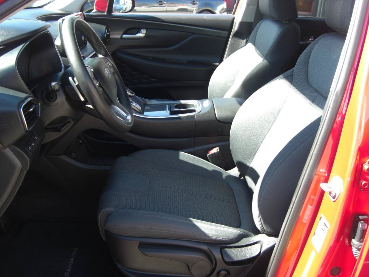 Used 2021 Hyundai Santa Fe SE AWD/4WD image 19