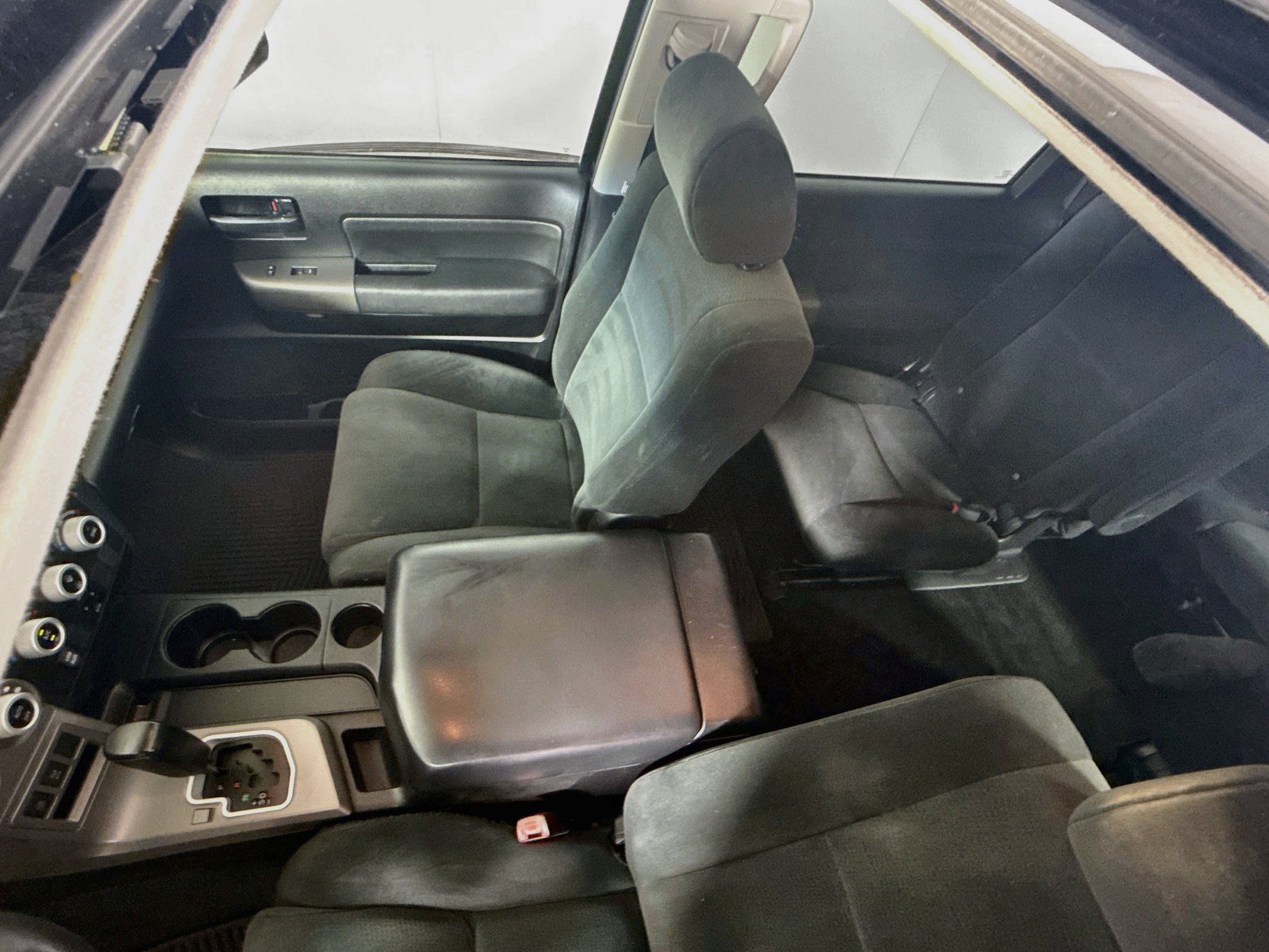 Used 2013 Toyota Sequoia SR5 w/ Sport Appearance Pkg AWD/4WD image 20