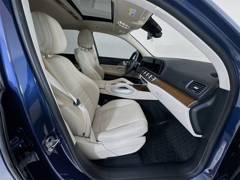 Used 2024 Mercedes-Benz GLE 450 4MATIC image 31