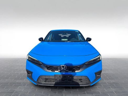 Used 2023 Honda Civic Sport image 2