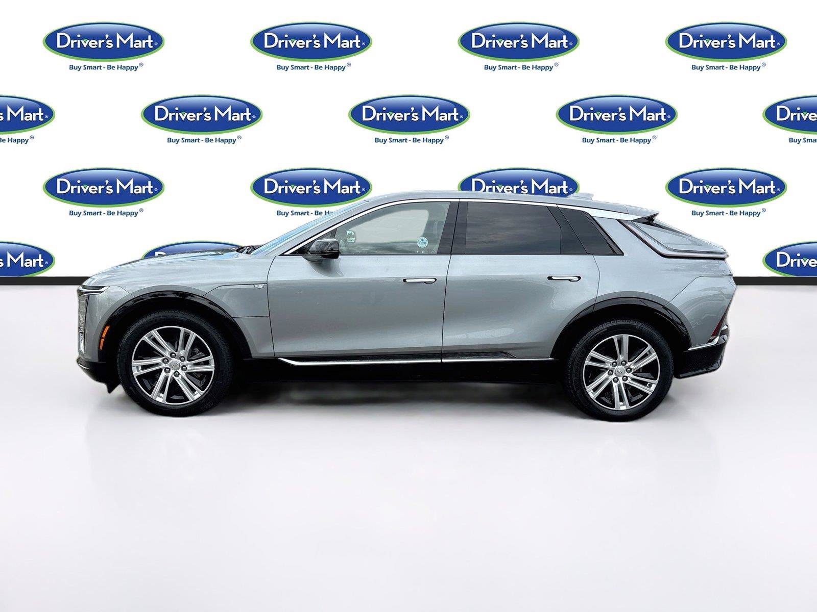 Used 2024 Cadillac Lyriq Tech w/ LPO, Floor Liner Package RWD image 4