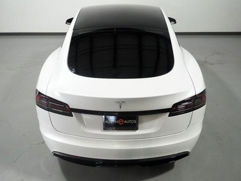 Used 2022 Tesla Model S AWD image 9