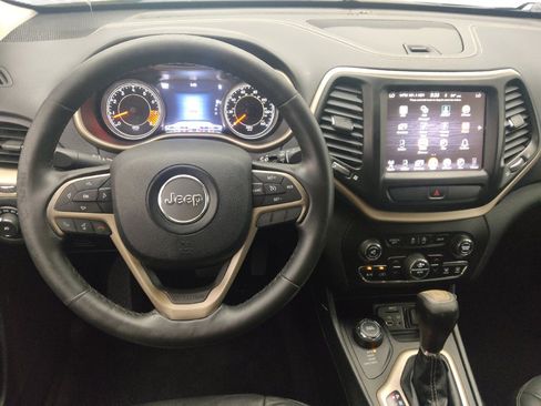 Used 2015 Jeep Cherokee Limited AWD/4WD image 22