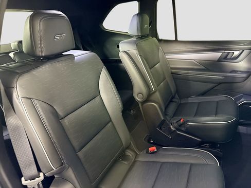 New 2026 Buick Enclave Sport Touring image 28