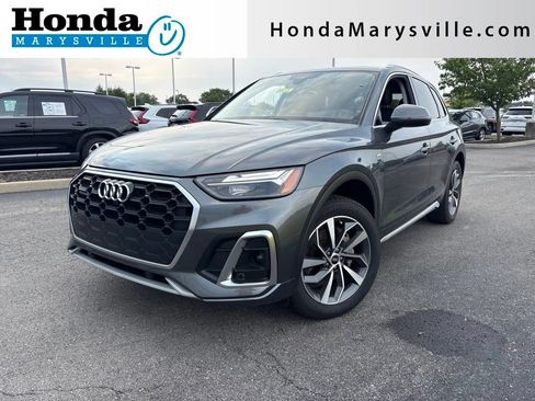 Used 2023 Audi Q5 2.0T Premium w/ Convenience Package AWD/4WD image 1