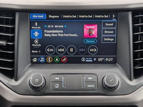 Used 2023 GMC Acadia AT4 w/ Technology Package image 18