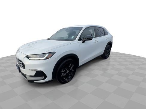 Used 2024 Honda HR-V Sport image 4