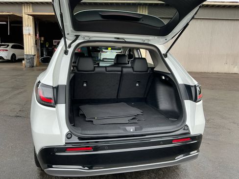 Used 2023 Honda HR-V EX-L image 24