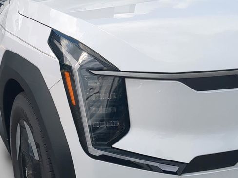 New 2026 Kia EV9 Light image 25