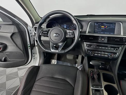Certified 2019 Kia Optima SX image 24