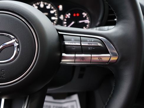 Used 2023 MAZDA MAZDA3 Hatchback w/ Appearance Package image 32