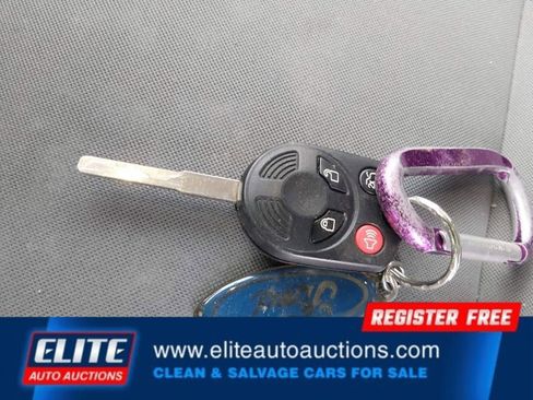 Used 2016 Ford Escape SE w/ Equipment Group 201A image 22