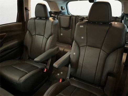 Used 2024 Subaru Ascent Touring image 18
