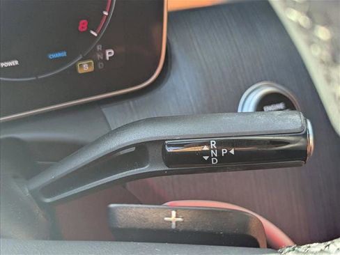 Certified 2025 Mercedes-Benz C 300 Sedan image 12