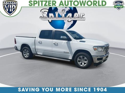 Used 2024 RAM 1500 Laramie AWD/4WD image 2