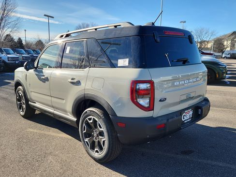 New 2025 Ford Bronco Sport Outer Banks w/ Outer Banks Tech Package+ image 3