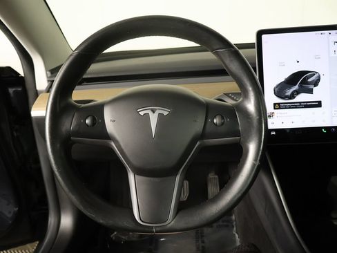Used 2018 Tesla Model 3 Long Range AWD/4WD image 31